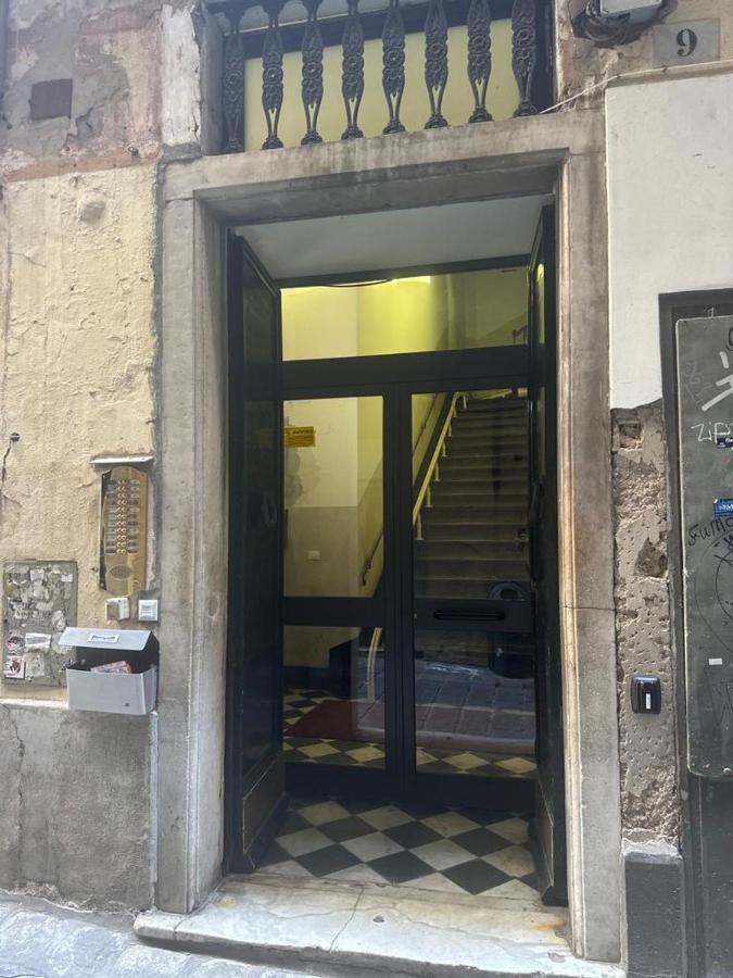 Ridi Che Ti Passa In Vico Del Fieno Apartment Genova Exterior foto